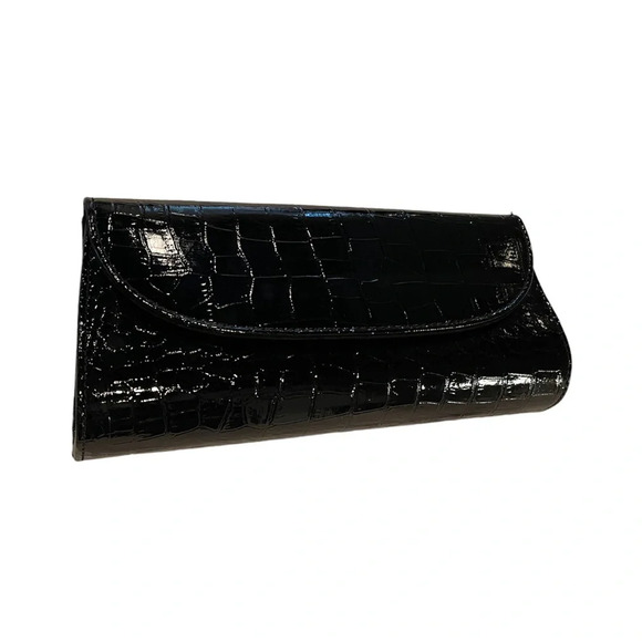 Croc Embossed Flap Baguette Bag - Picture 1 of 2